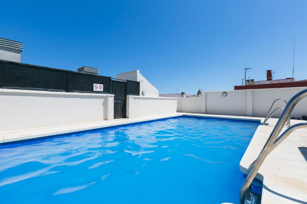 Precioso Estudio Con Piscina Malaga Exterior photo